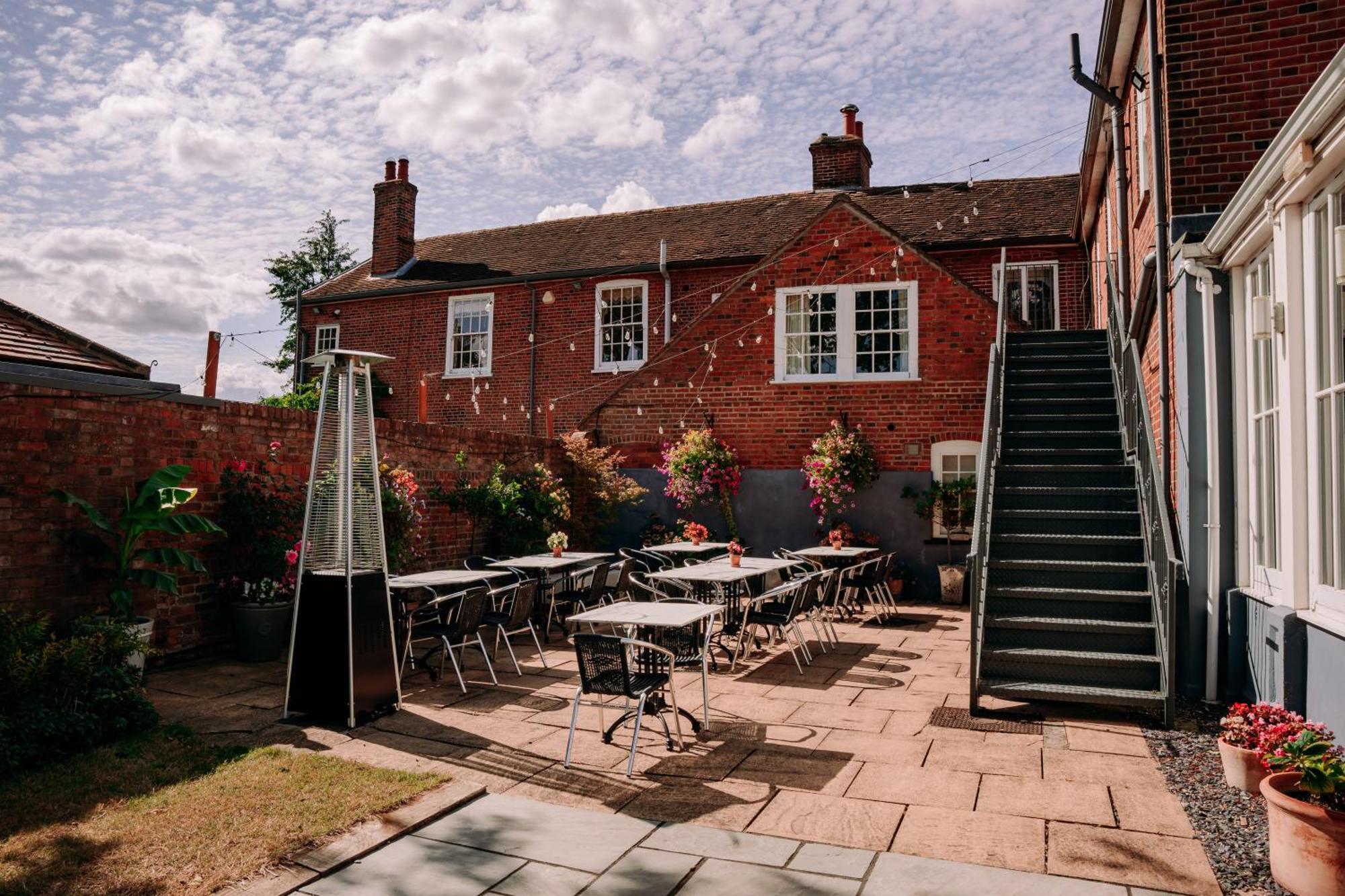 B&B Downham Hall Wickford Exterior foto