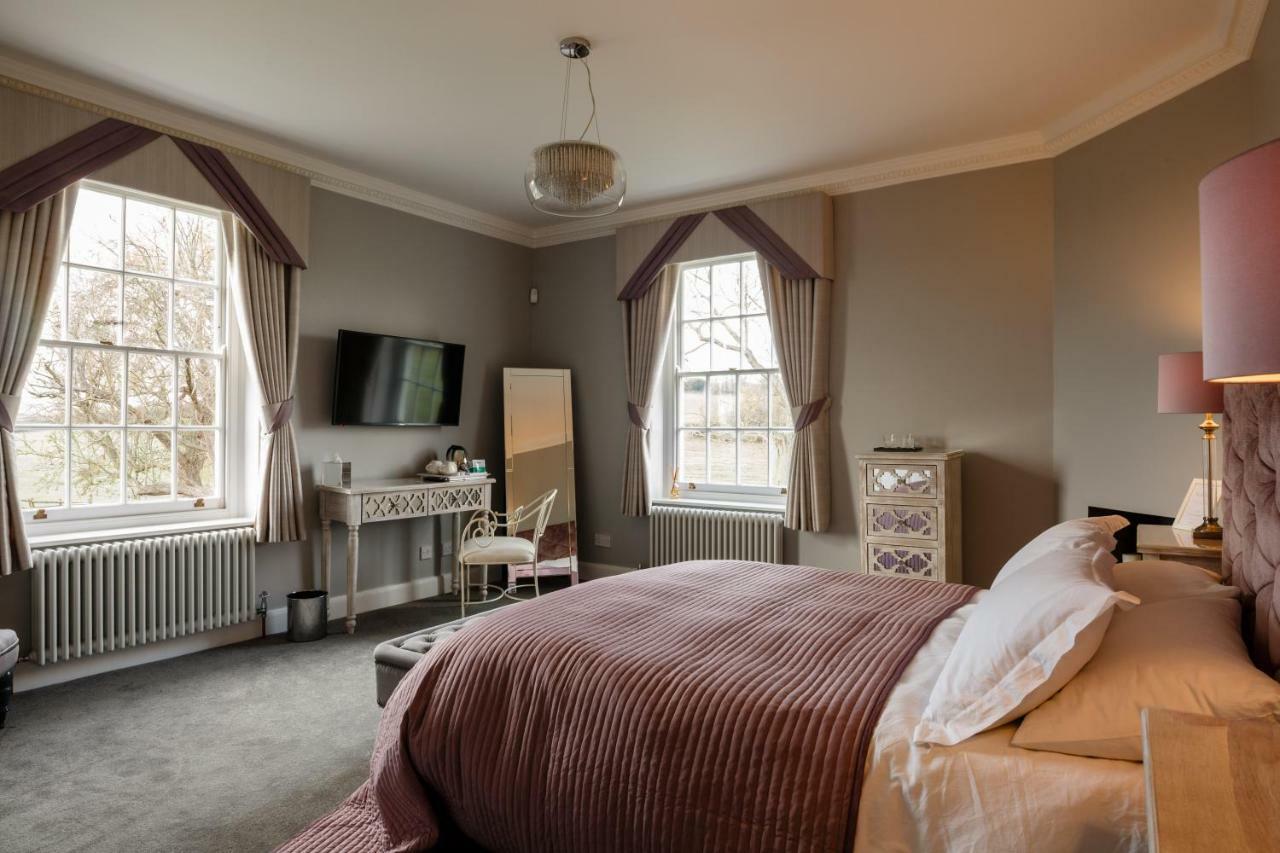 B&B Downham Hall Wickford Exterior foto